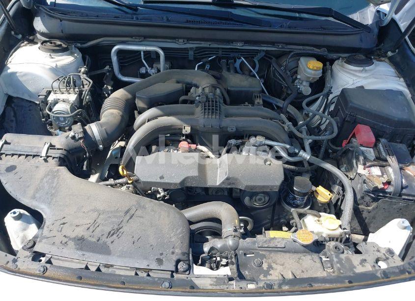 Photo 10 of 2017 Subaru Outback 2.5I LIMITED (VIN 4S4BSANC0H3384198)