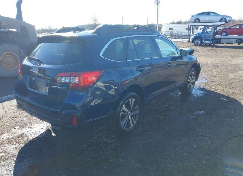 Photo 4 of 2018 Subaru Outback 2.5I LIMITED (VIN 4S4BSANC0J3233965)