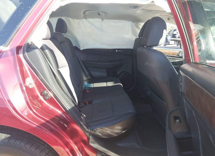 Photo 8 of 2018 Subaru Outback 2.5I LIMITED (VIN 4S4BSANC0J3271907)