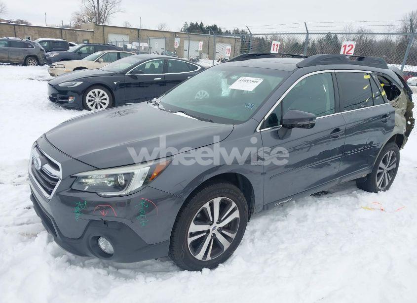 Photo 2 of 2018 Subaru Outback 2.5I LIMITED (VIN 4S4BSANC0J3295611)