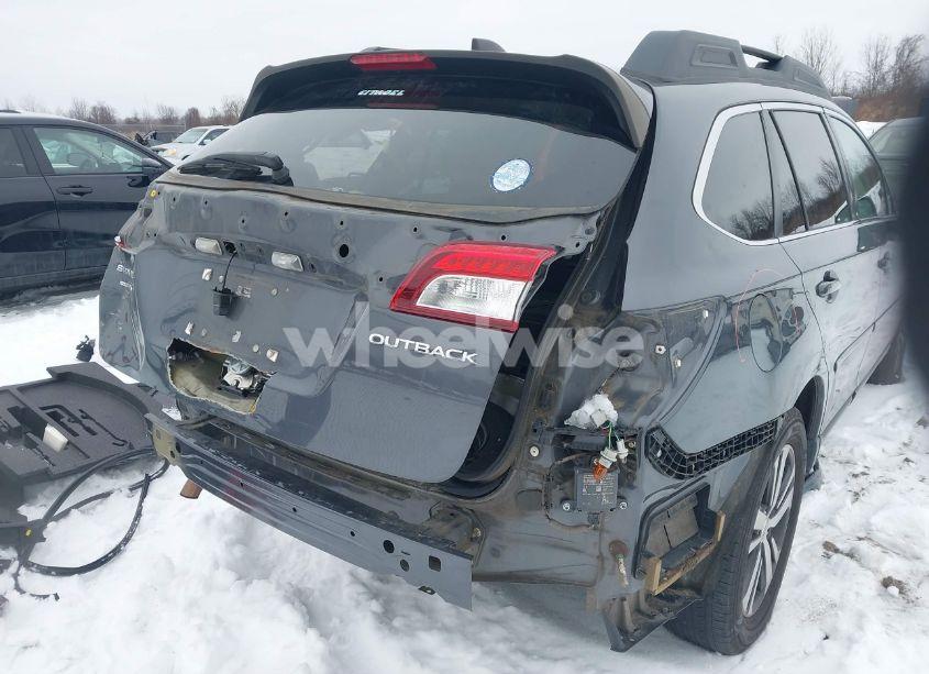 Photo 20 of 2018 Subaru Outback 2.5I LIMITED (VIN 4S4BSANC0J3295611)