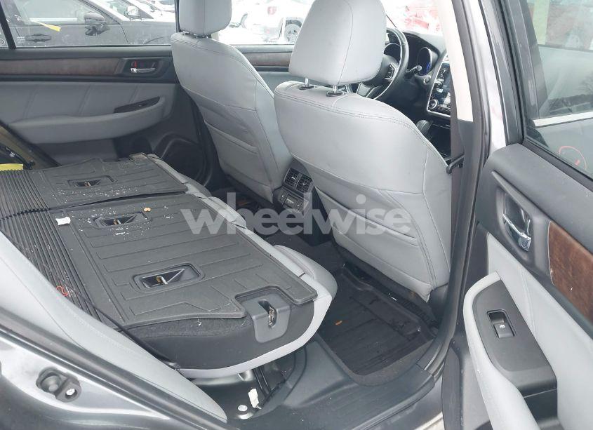 Photo 8 of 2018 Subaru Outback 2.5I LIMITED (VIN 4S4BSANC0J3295611)