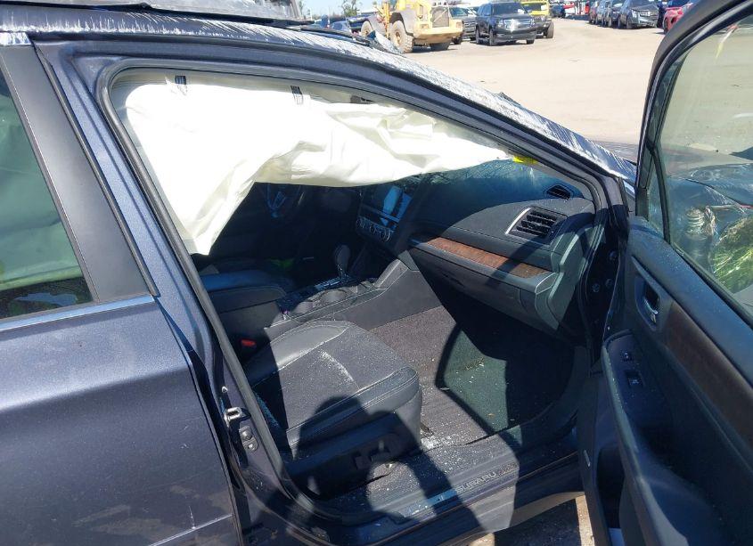 Photo 5 of 2015 Subaru Outback 2.5I LIMITED (VIN 4S4BSANC1F3223825)