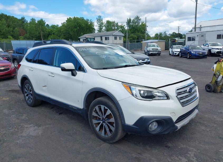 2015 Subaru Outback 2.5I LIMITED (VIN 4S4BSANC1F3363602) main photo