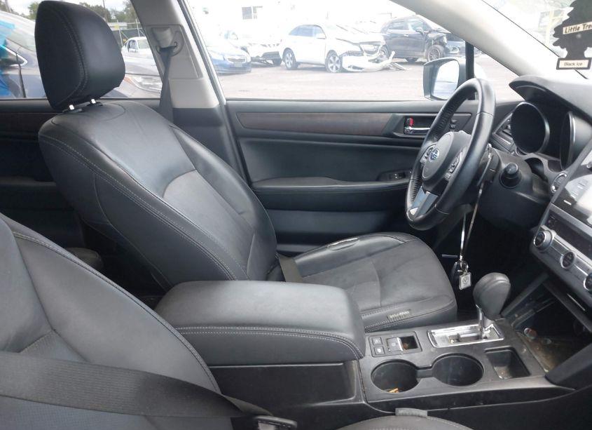 Photo 5 of 2015 Subaru Outback 2.5I LIMITED (VIN 4S4BSANC1F3363602)