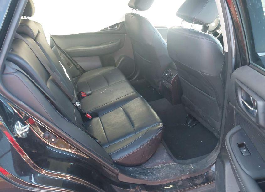 Photo 8 of 2017 Subaru Outback 2.5I LIMITED (VIN 4S4BSANC1H3231734)