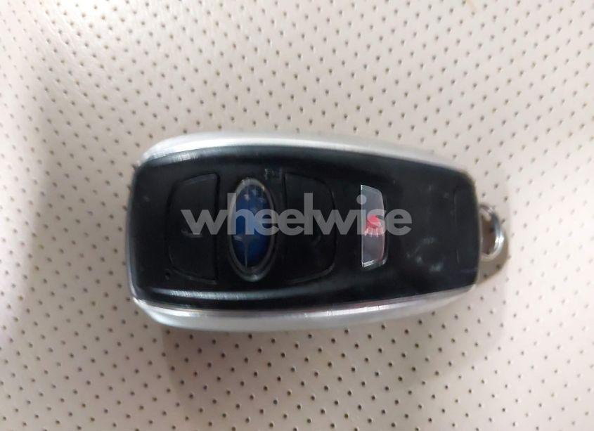 Photo 11 of 2018 Subaru Outback 2.5I LIMITED (VIN 4S4BSANC1J3357629)