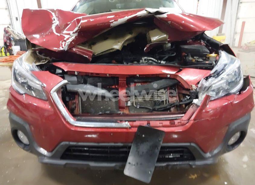 Photo 6 of 2018 Subaru Outback 2.5I LIMITED (VIN 4S4BSANC1J3357629)