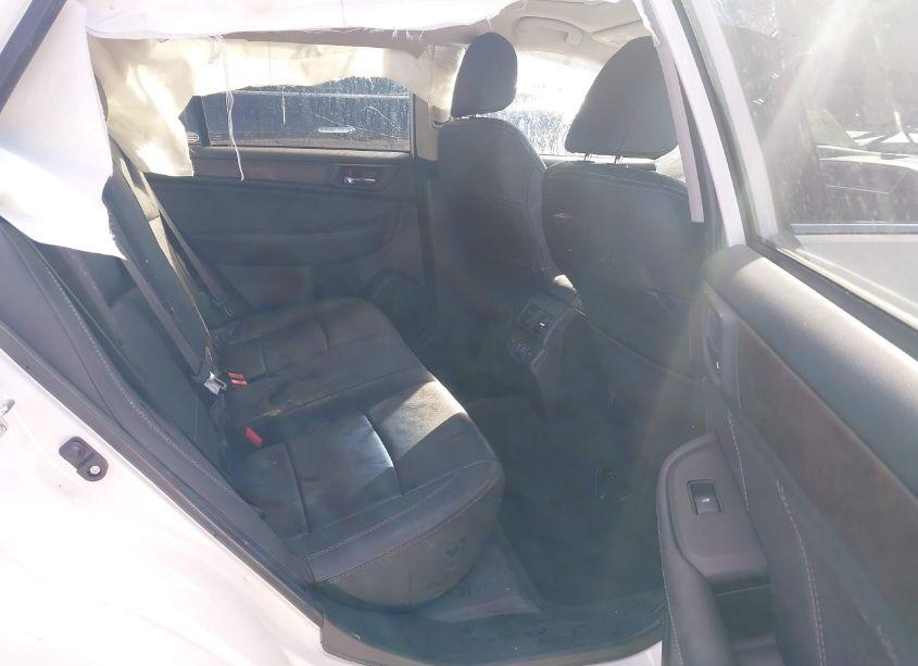 Photo 8 of 2019 Subaru Outback 2.5I LIMITED (VIN 4S4BSANC1K3250890)