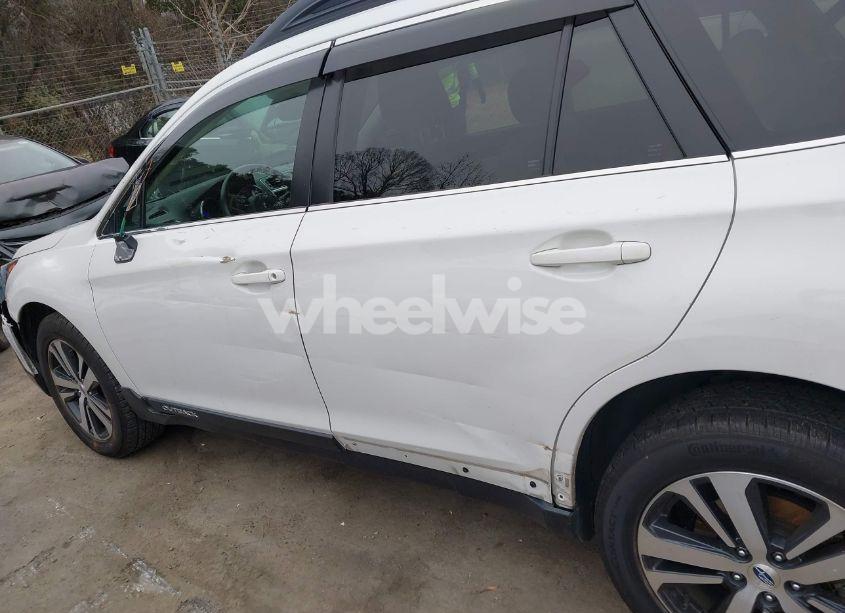 Photo 14 of 2019 Subaru Outback 2.5I LIMITED (VIN 4S4BSANC1K3292282)