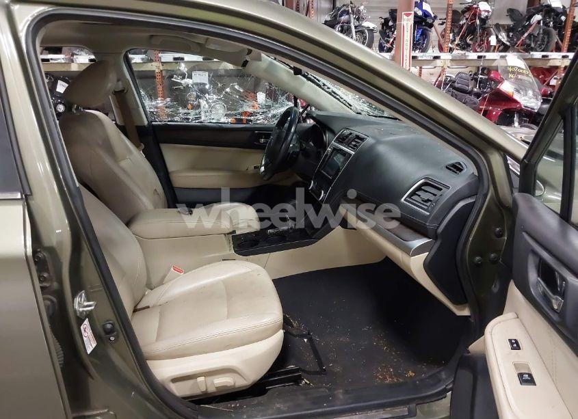 Photo 5 of 2019 Subaru Outback 2.5I LIMITED (VIN 4S4BSANC1K3374321)