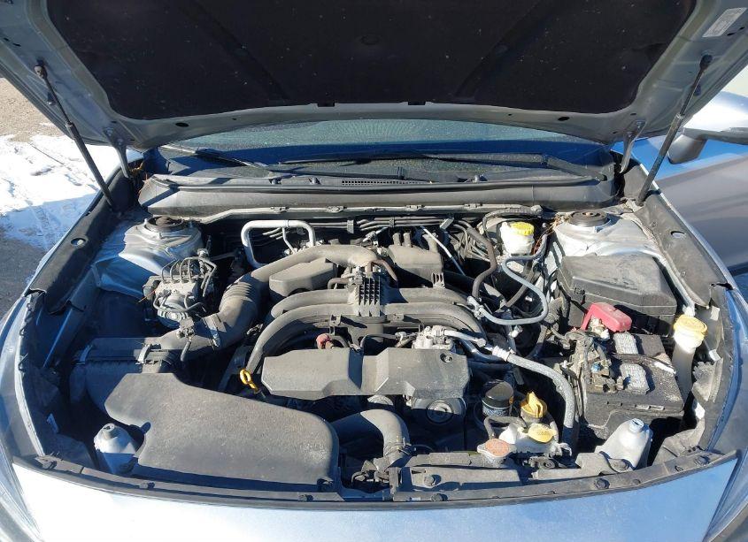 Photo 10 of 2019 Subaru Outback 2.5I LIMITED (VIN 4S4BSANC1K3393158)