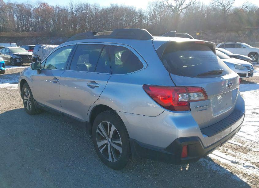 Photo 3 of 2019 Subaru Outback 2.5I LIMITED (VIN 4S4BSANC1K3393158)