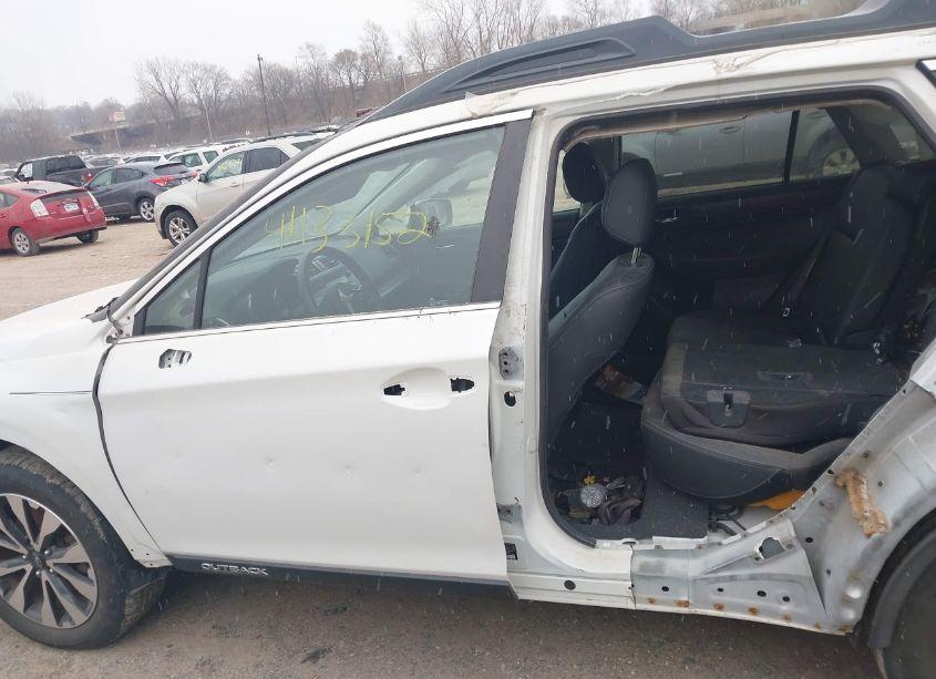 Photo 14 of 2015 Subaru Outback 2.5I LIMITED (VIN 4S4BSANC2F3363687)