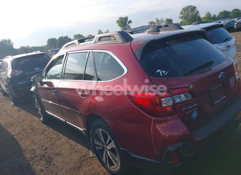 Photo 3 of 2018 Subaru Outback 2.5I LIMITED (VIN 4S4BSANC2J3248564)