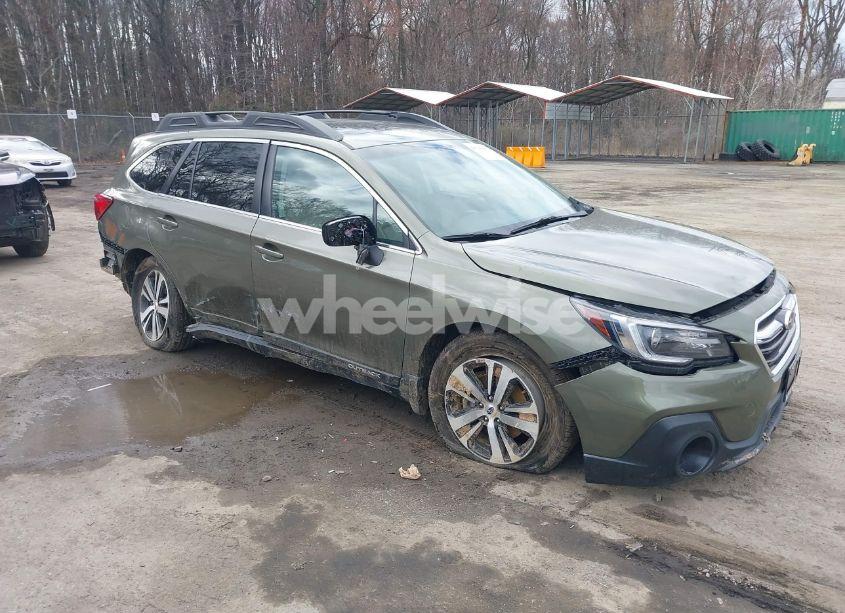 2019 Subaru Outback 2.5I LIMITED (VIN 4S4BSANC2K3212018) main photo