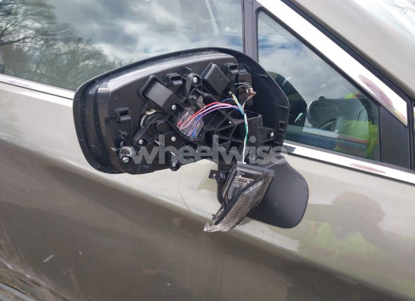 Photo 18 of 2019 Subaru Outback 2.5I LIMITED (VIN 4S4BSANC2K3212018)