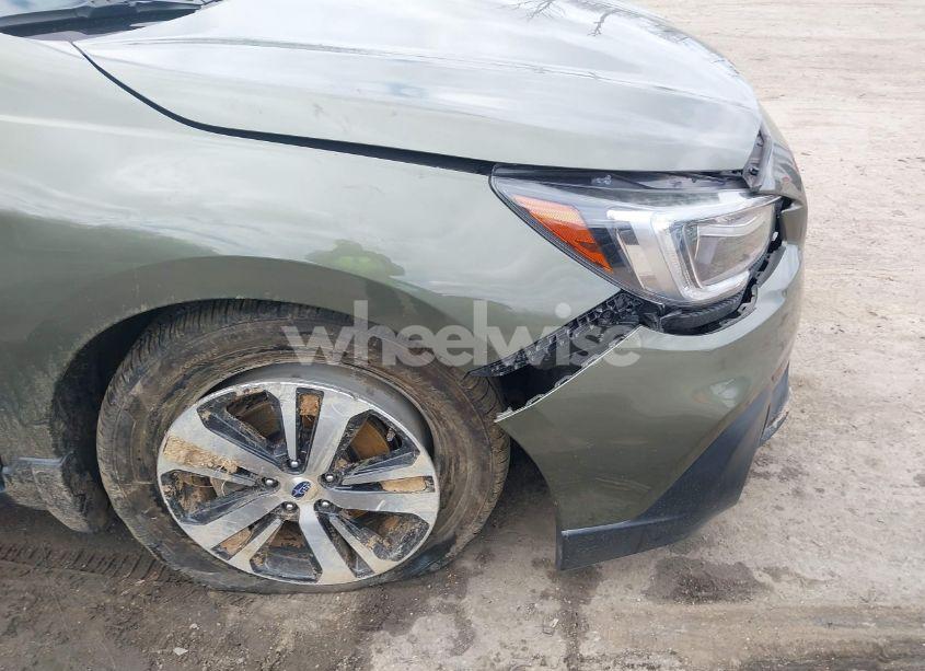 Photo 6 of 2019 Subaru Outback 2.5I LIMITED (VIN 4S4BSANC2K3212018)