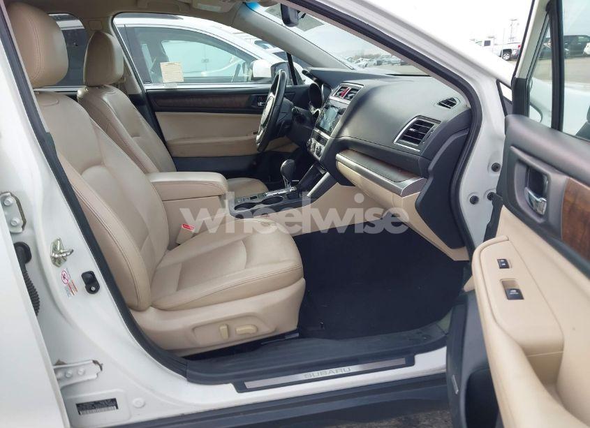 Photo 5 of 2015 Subaru Outback 2.5I LIMITED (VIN 4S4BSANC3F3289311)
