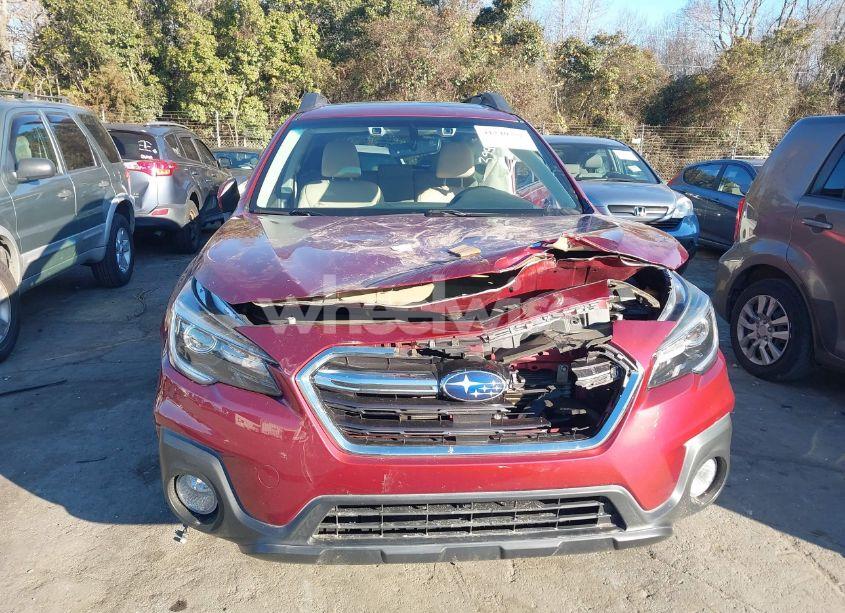 Photo 13 of 2018 Subaru Outback 2.5I LIMITED (VIN 4S4BSANC3J3323997)