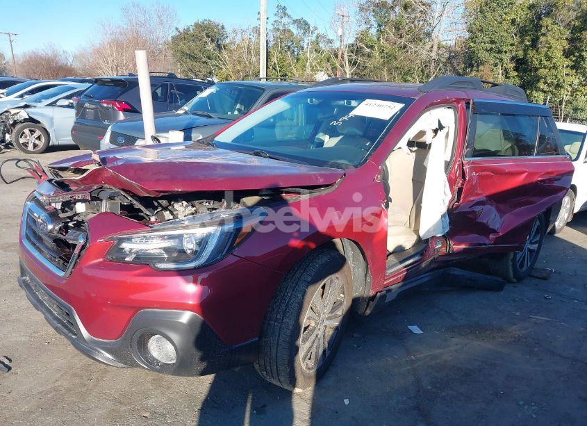 Photo 6 of 2018 Subaru Outback 2.5I LIMITED (VIN 4S4BSANC3J3323997)
