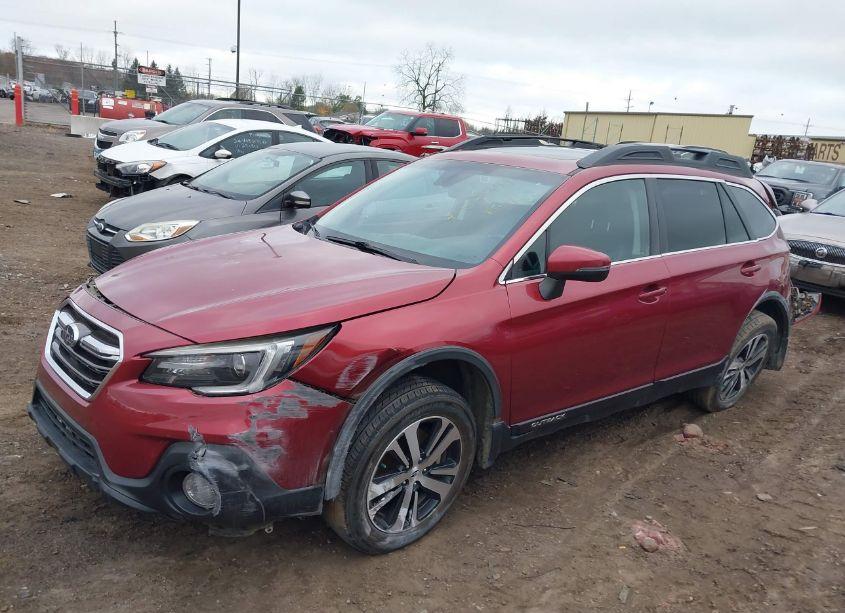 Photo 2 of 2018 Subaru Outback 2.5I LIMITED (VIN 4S4BSANC3J3372875)