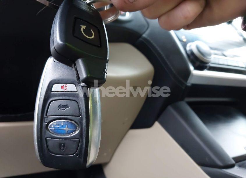 Photo 11 of 2018 Subaru Outback 2.5I LIMITED (VIN 4S4BSANC3J3390339)