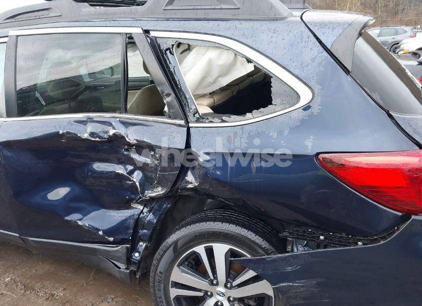 Photo 17 of 2018 Subaru Outback 2.5I LIMITED (VIN 4S4BSANC3J3390339)