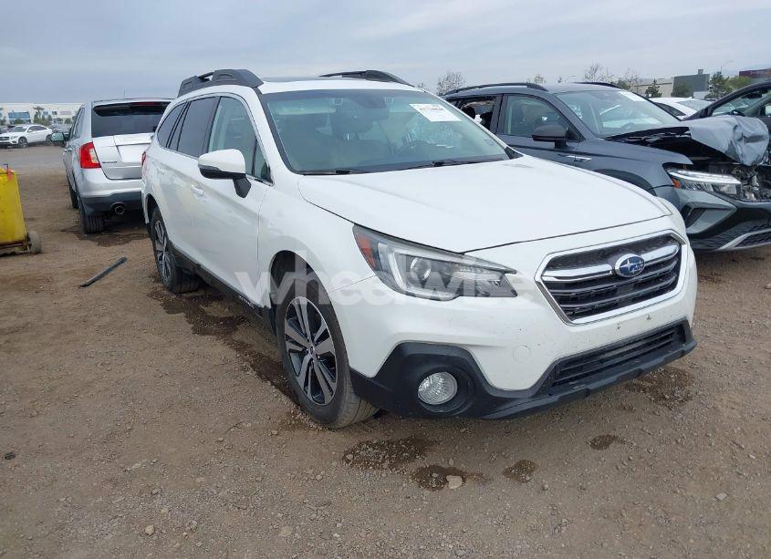 2019 Subaru Outback 2.5I LIMITED (VIN 4S4BSANC3K3252494) main photo