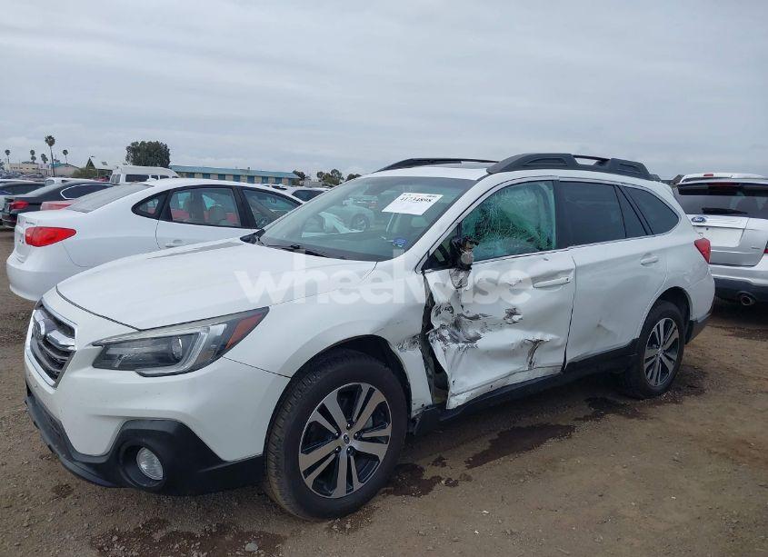 Photo 6 of 2019 Subaru Outback 2.5I LIMITED (VIN 4S4BSANC3K3252494)