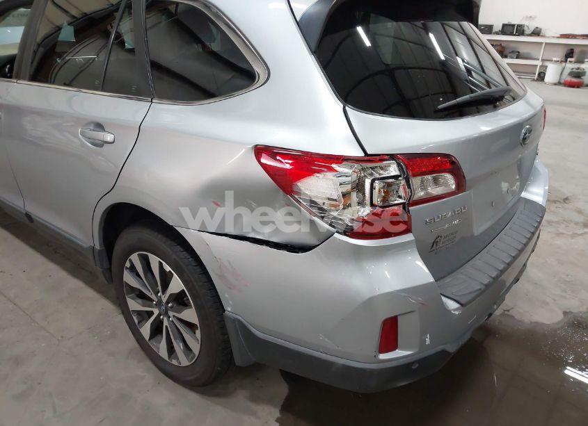 Photo 17 of 2017 Subaru Outback 2.5I LIMITED (VIN 4S4BSANC4H3231484)