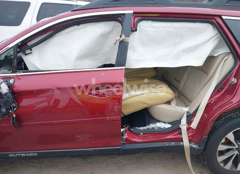 Photo 6 of 2017 Subaru Outback 2.5I LIMITED (VIN 4S4BSANC4H3392417)