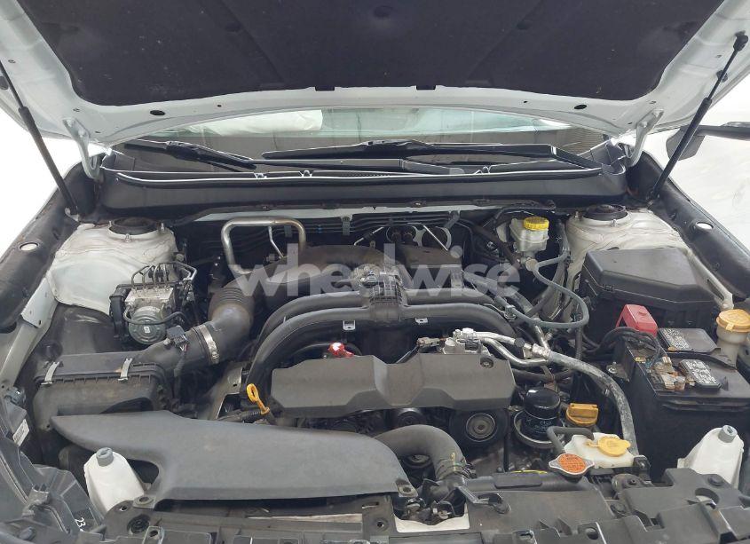 Photo 10 of 2018 Subaru Outback 2.5I LIMITED (VIN 4S4BSANC4J3279900)