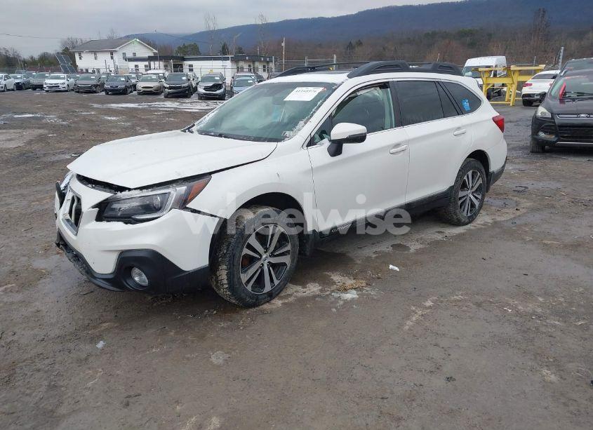 Photo 2 of 2018 Subaru Outback 2.5I LIMITED (VIN 4S4BSANC4J3356569)