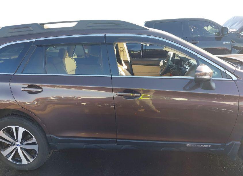 Photo 13 of 2019 Subaru Outback 2.5I LIMITED (VIN 4S4BSANC4K3389184)