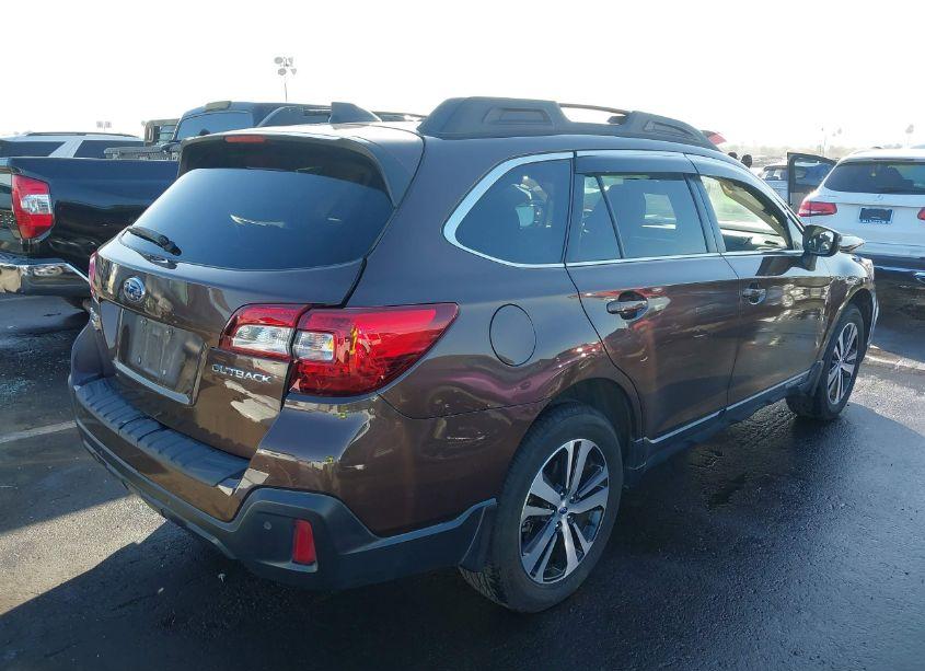 Photo 4 of 2019 Subaru Outback 2.5I LIMITED (VIN 4S4BSANC4K3389184)