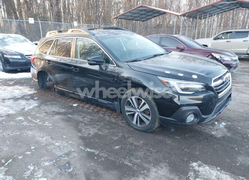 2019 Subaru Outback 2.5I LIMITED (VIN 4S4BSANC4K3389640) main photo