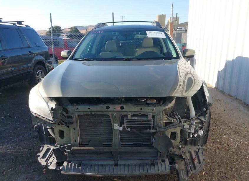 Photo 13 of 2015 Subaru Outback 2.5I LIMITED (VIN 4S4BSANC5F3243740)