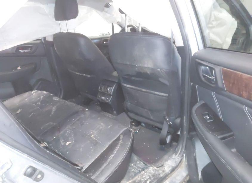 Photo 8 of 2018 Subaru Outback 2.5I LIMITED (VIN 4S4BSANC5J3266623)