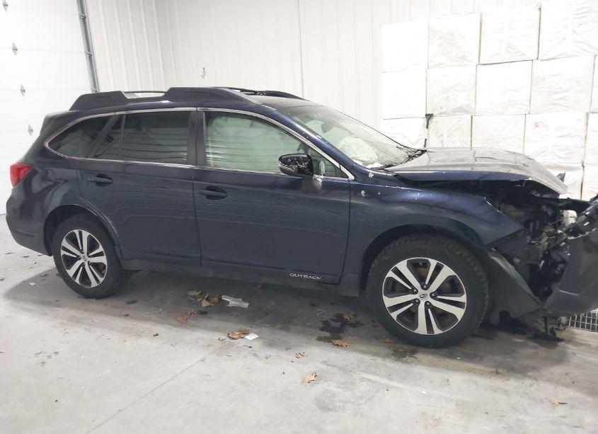 Photo 13 of 2018 Subaru Outback 2.5I LIMITED (VIN 4S4BSANC5J3379777)