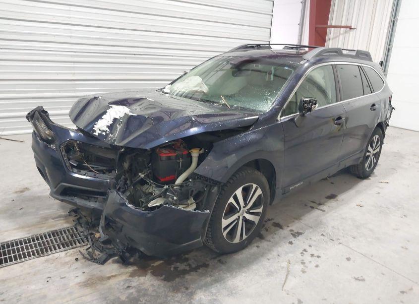 Photo 2 of 2018 Subaru Outback 2.5I LIMITED (VIN 4S4BSANC5J3379777)