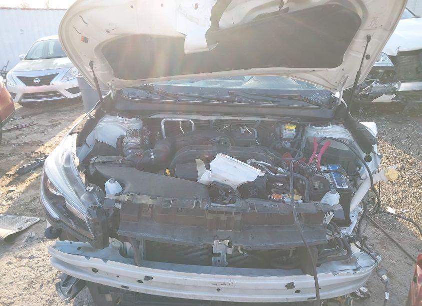 Photo 10 of 2019 Subaru Outback 2.5I LIMITED (VIN 4S4BSANC5K3250889)