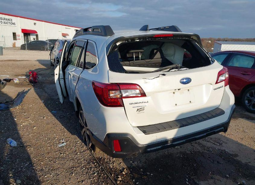 Photo 3 of 2019 Subaru Outback 2.5I LIMITED (VIN 4S4BSANC5K3250889)