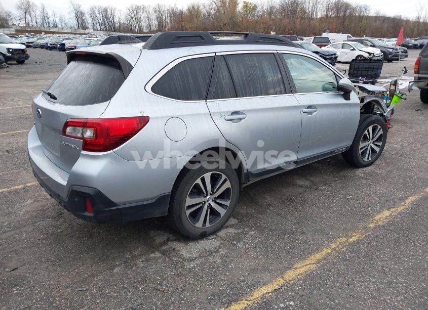 Photo 4 of 2019 Subaru Outback 2.5I LIMITED (VIN 4S4BSANC5K3297677)