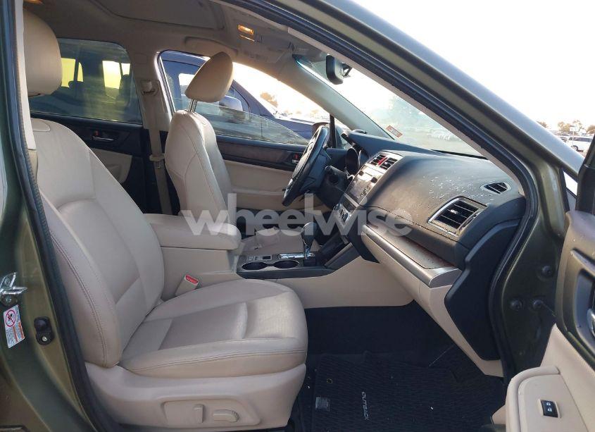 Photo 5 of 2016 Subaru Outback 2.5I LIMITED (VIN 4S4BSANC6G3303669)