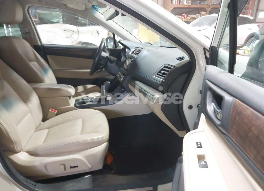 Photo 5 of 2017 Subaru Outback 2.5I LIMITED (VIN 4S4BSANC6H3210510)