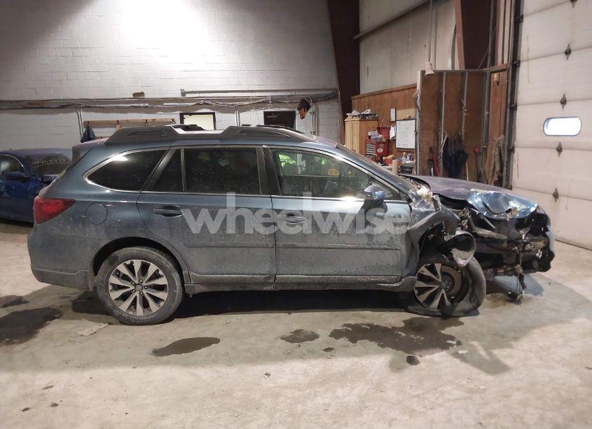 Photo 13 of 2017 Subaru Outback 2.5I LIMITED (VIN 4S4BSANC6H3293047)