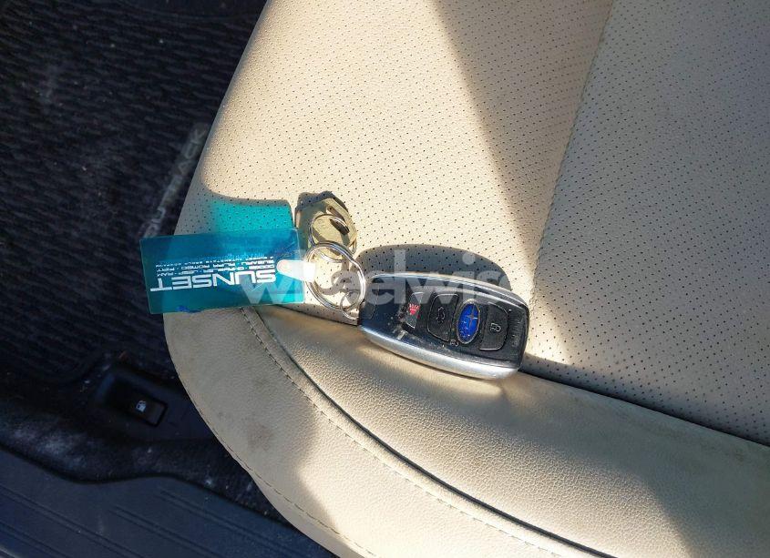 Photo 11 of 2017 Subaru Outback 2.5I LIMITED (VIN 4S4BSANC6H3308341)