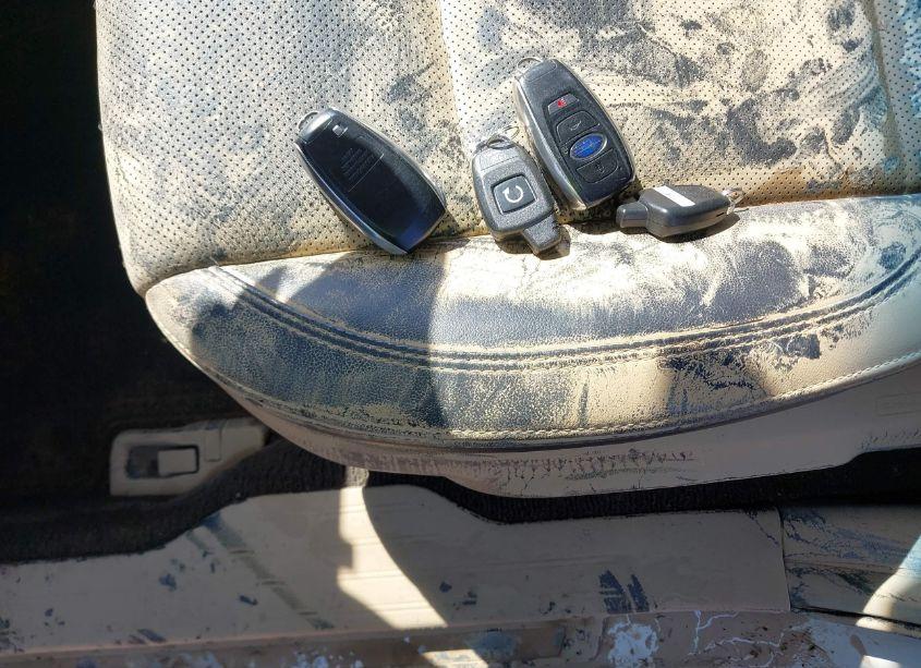 Photo 11 of 2018 Subaru Outback 2.5I LIMITED (VIN 4S4BSANC6J3205877)