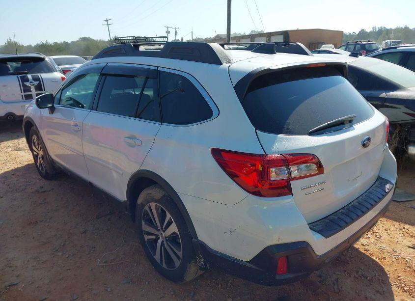 Photo 3 of 2018 Subaru Outback 2.5I LIMITED (VIN 4S4BSANC6J3205877)